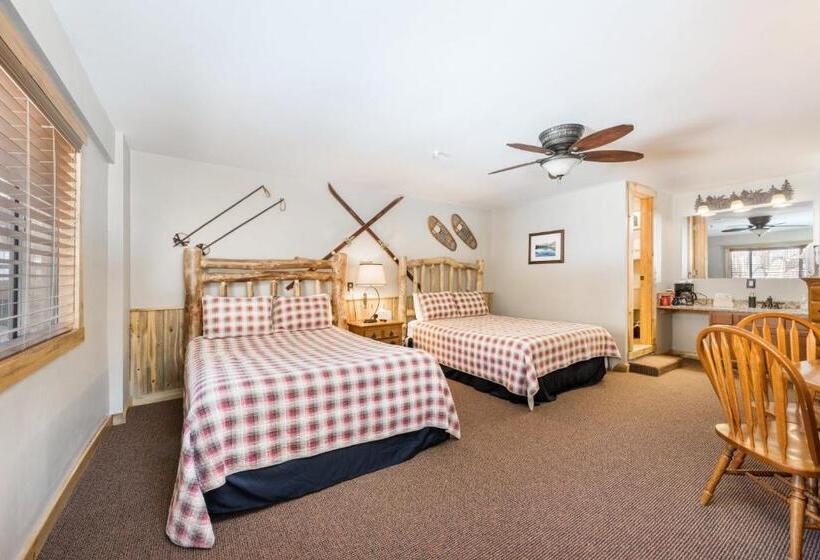 스탠다드 룸, 4 Seasons Inn On Fall River