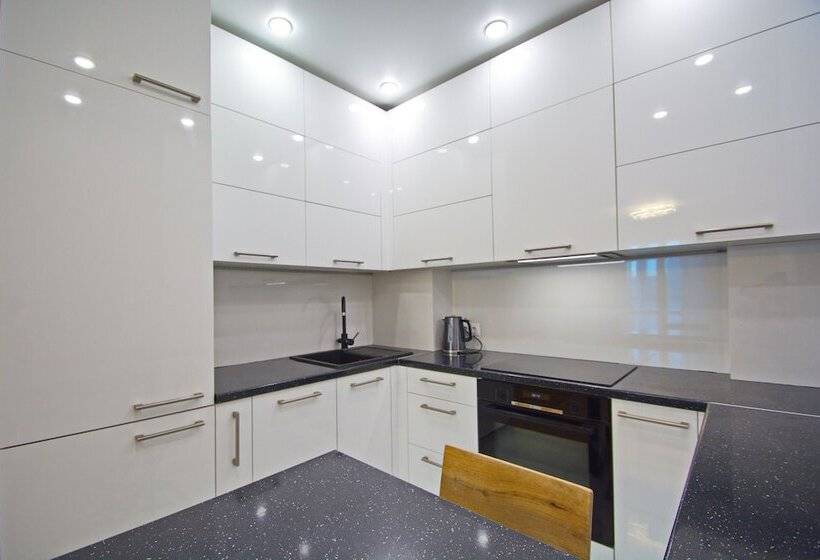 Апартаменты Deluxe 1 Спальня, Aparton