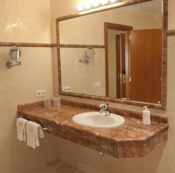 带城市景观的标准间, Can Xim Turismo De Interior