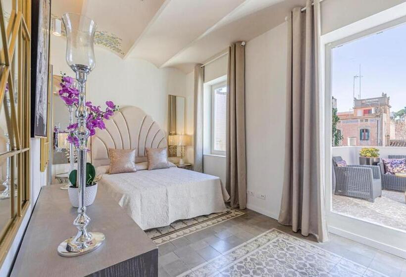 سوئیت جونیور با تراس, El Petit Palauet