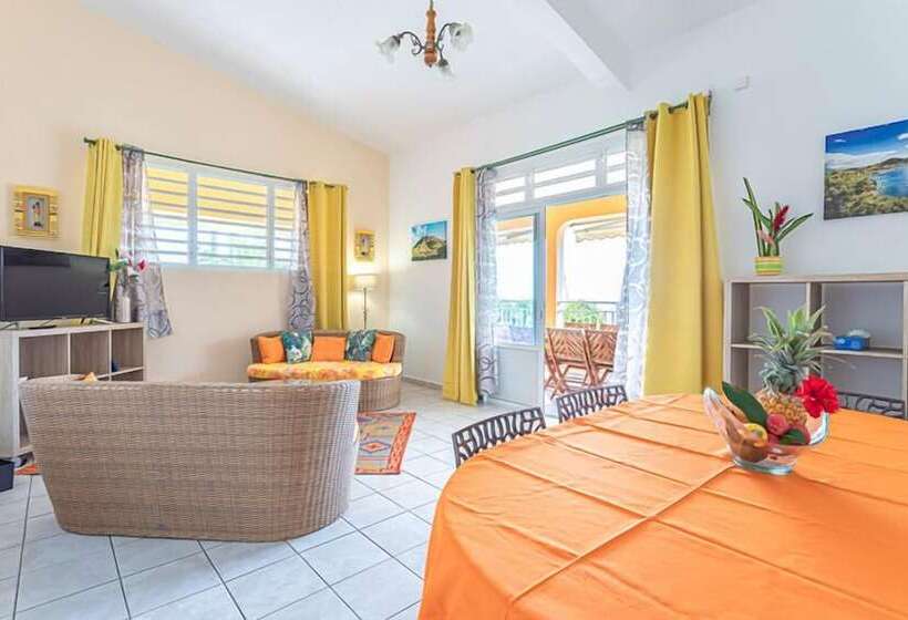 آپارتمان خانوادگی, Fanélie Location