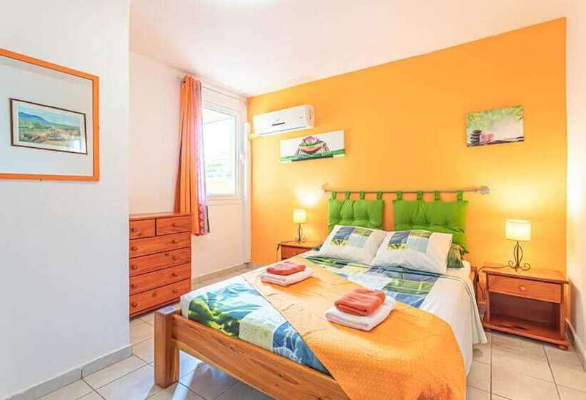 آپارتمان خانوادگی, Fanélie Location