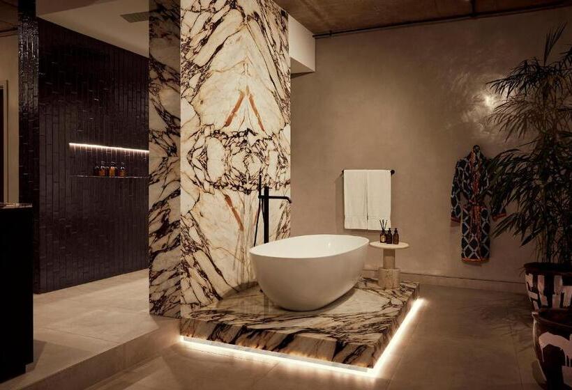 סוויטה נשיאותית, Hallmark Hotel By Bon Hotels