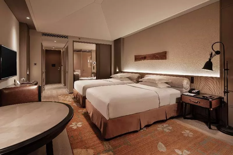 バルコニー付きデラックスルーム, Hilton Jiuzhaigou Resort