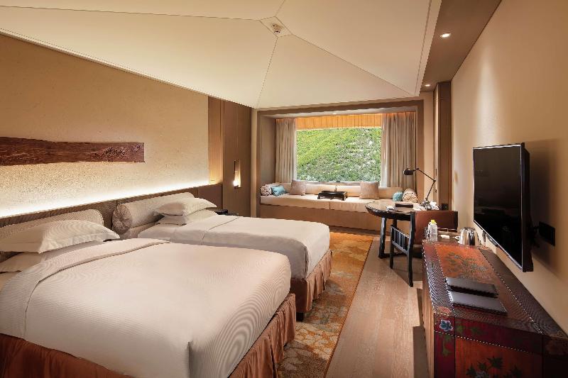 Номер Deluxe, Hilton Jiuzhaigou Resort
