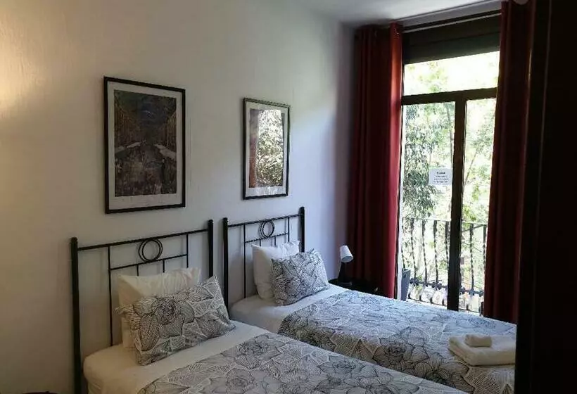 اتاق استاندارد با سرویس بهداشتی مشترک, Hostal Absolut Stay
