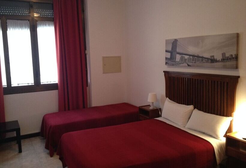 اتاق استاندارد, Hostal Absolut Stay