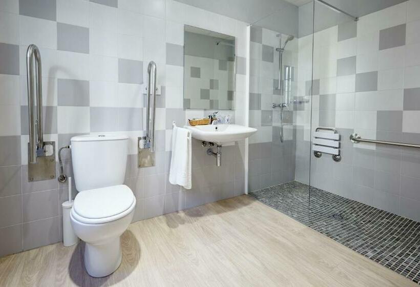 סוויטה, Hostal Campo Nuevo