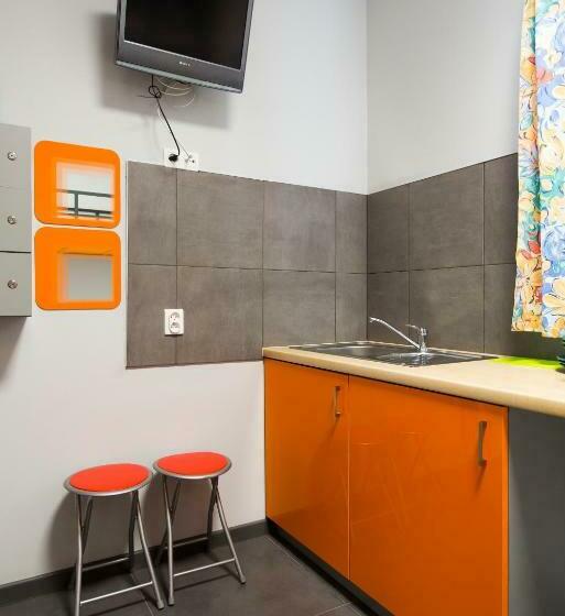 Quarto Triplo Estandar, Hostel Siennicka
