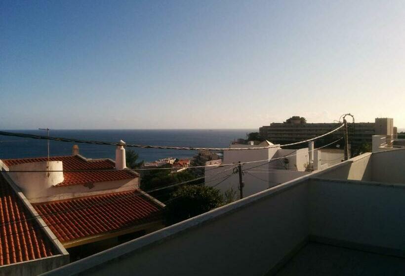 Номер Стандарт Совместная Ванная, Lá Em Cima