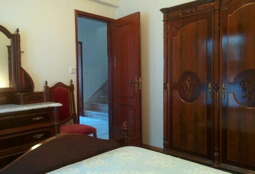 Номер Стандарт Совместная Ванная, Lá Em Cima