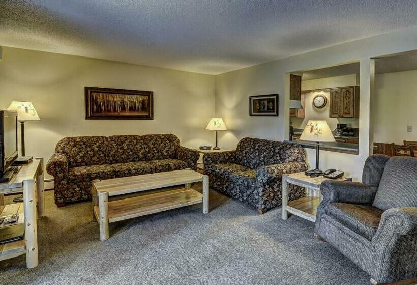 منزل غرفتين نوم, Lake Forest Resort