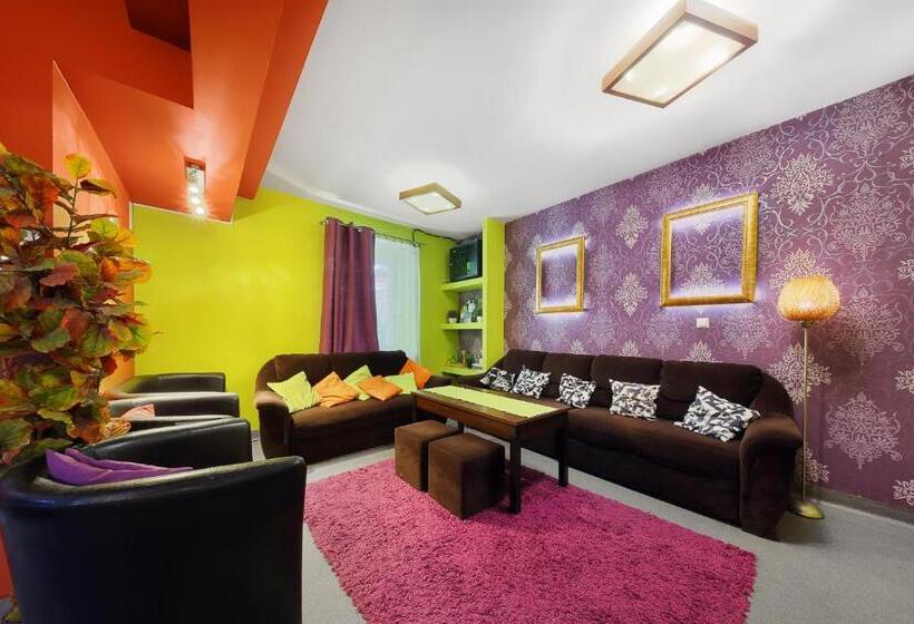 Quarto Triplo Estandar, Moon Hostel Kraków