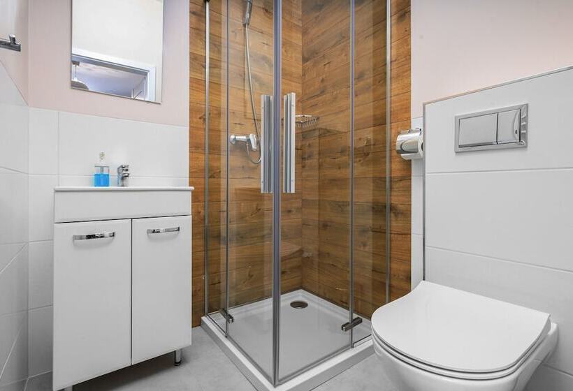 Quarto Triplo Estandar, Moon Hostel Kraków