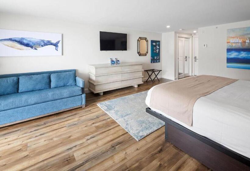 غرفة قياسية سرير كينج, Pelham House Resort