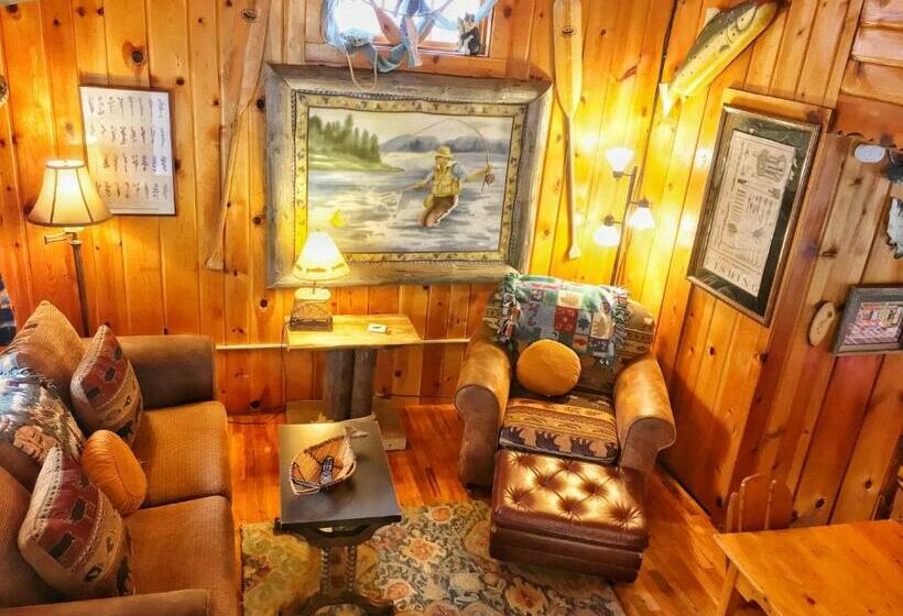 בקתה, Pine Haven Resort