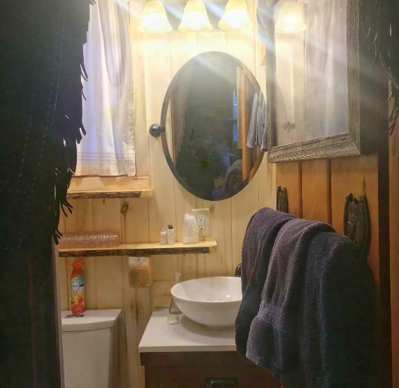 בקתה, Pine Haven Resort