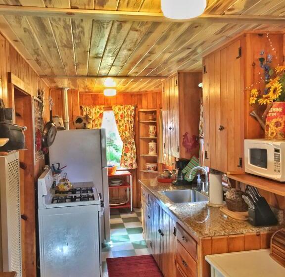 חדר סטנדרט, Pine Haven Resort