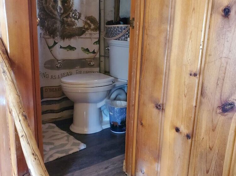 בקתה, Pine Haven Resort