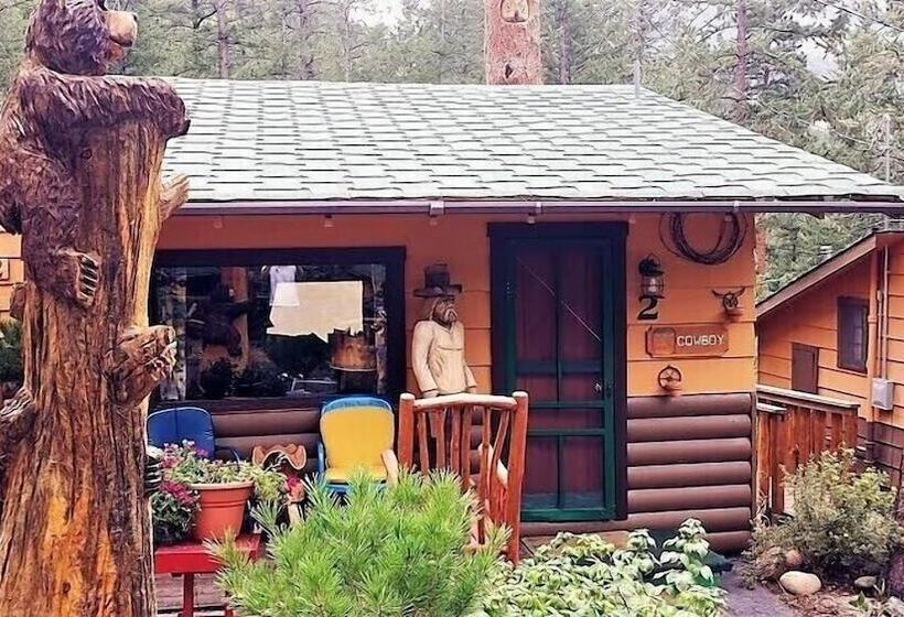 오두막, Pine Haven Resort