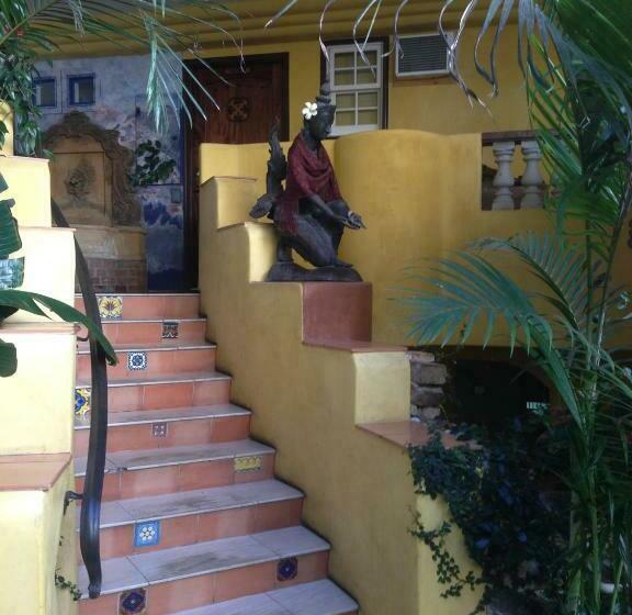 غرفة قياسية سرير كينج, Secret Garden Inn