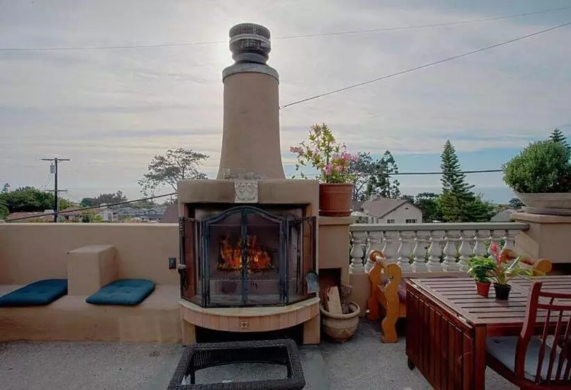 2 Bedrooms Suite Sea View, Secret Garden Inn