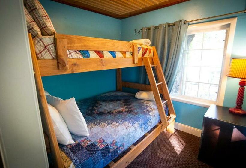 كابينة, Sherwood Court Cottages & Guest Rooms