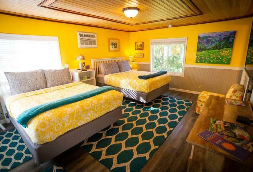 오두막, Sherwood Court Cottages & Guest Rooms