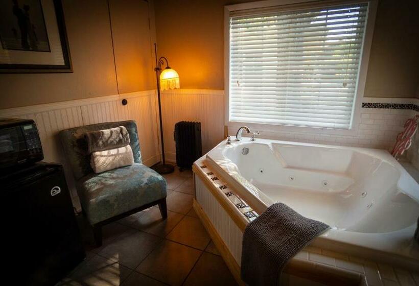 كابينة, Sherwood Court Cottages & Guest Rooms