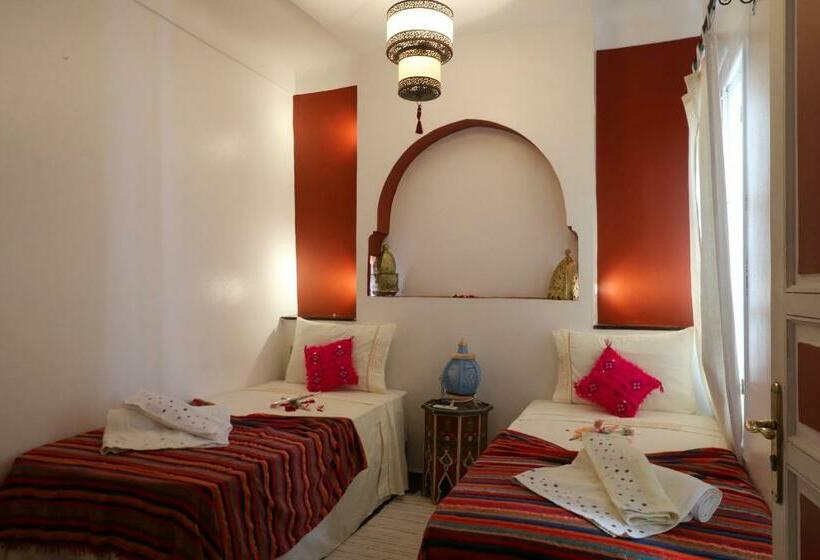 Quarto standard, Diamant La Ville Rouge