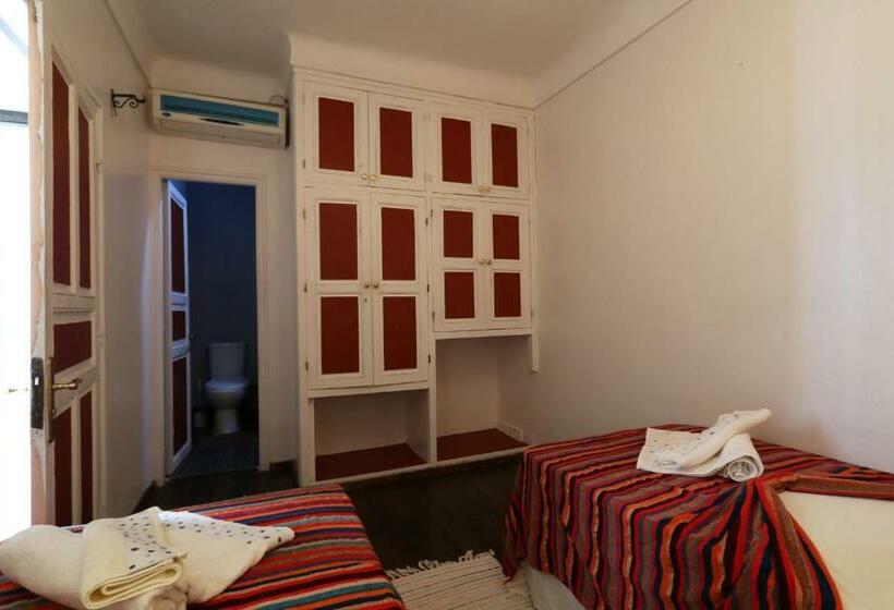 Quarto standard, Diamant La Ville Rouge