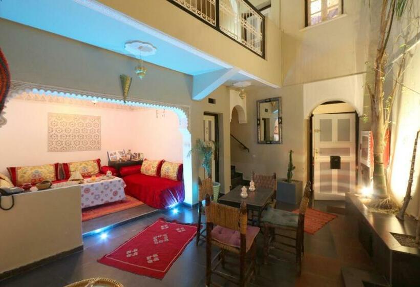 Quarto standard, Diamant La Ville Rouge