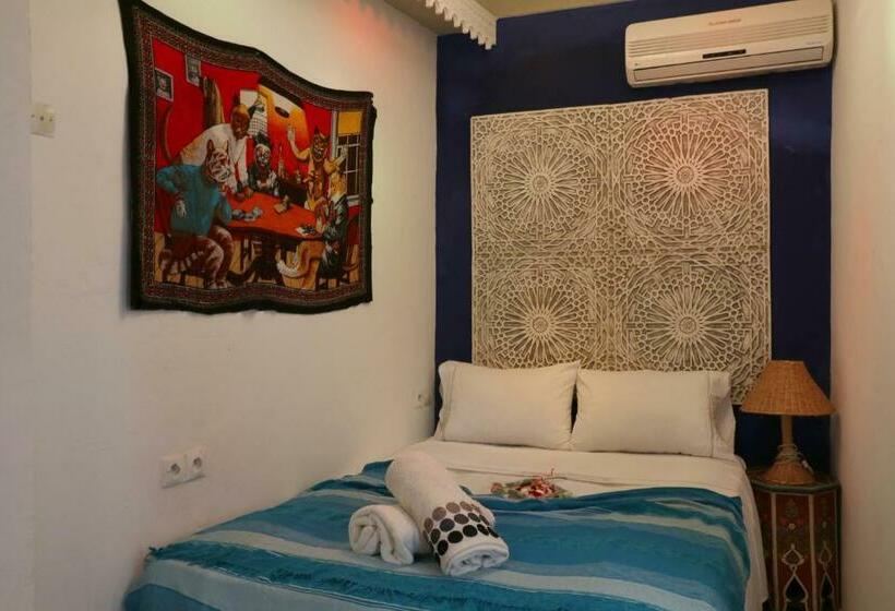 Quarto standard, Diamant La Ville Rouge