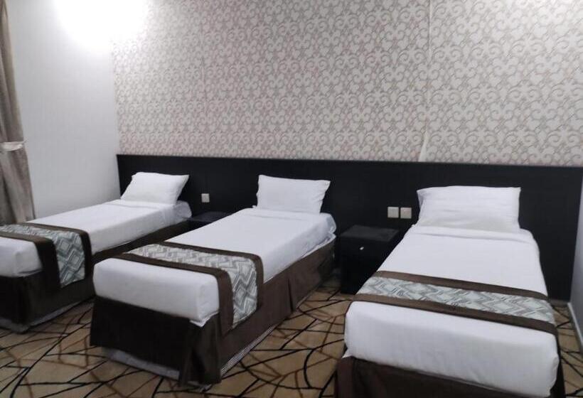 اتاق استاندارد سه نفره, فندق لؤلؤة الريان