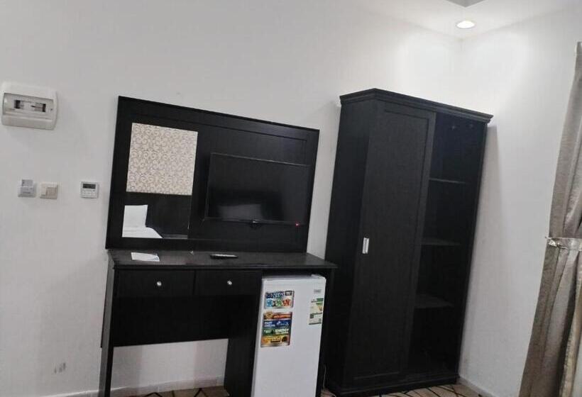 اتاق استاندارد چهار تخته, فندق لؤلؤة الريان