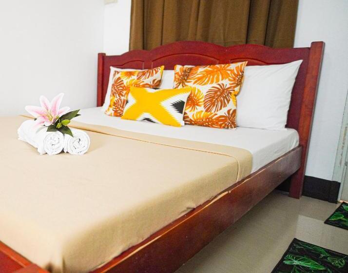 اتاق استاندارد, Amparo S Tourist Inn   Coron