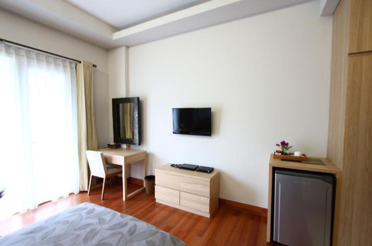 Camera Standard Individuale, Via Renata Panglima Polim