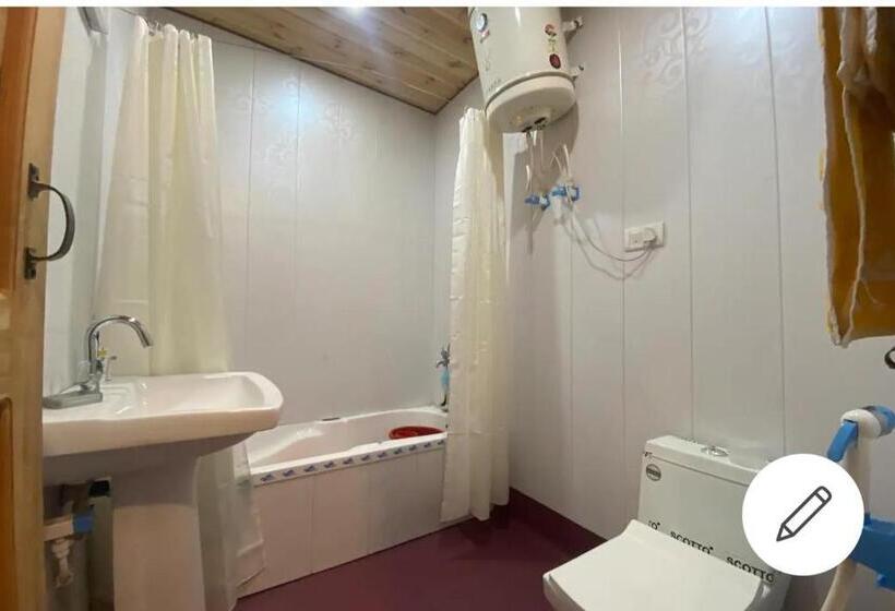 غرفة ديلوكس, Humayun Palace