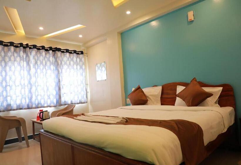 Номер Стандарт Вид на Горы, Rimsha Residency