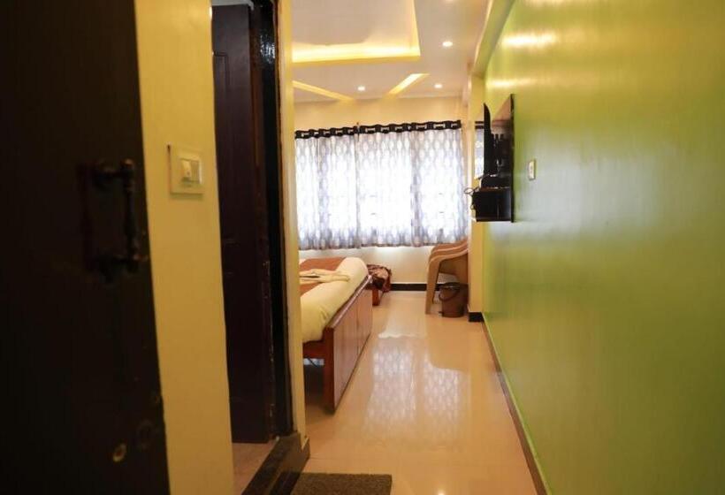 Четырехместный Номер Стандарт, Rimsha Residency