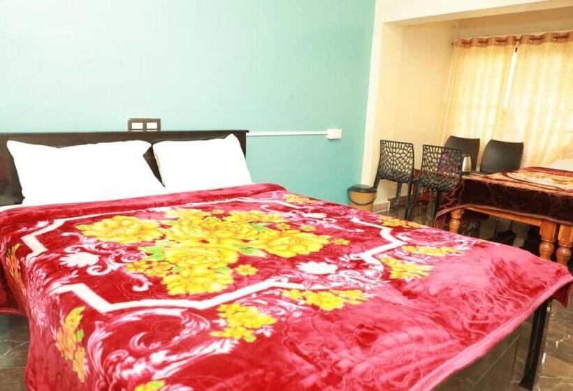 Семейный Номер Вид на Горы, Rimsha Residency