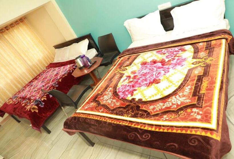 Семейный Номер Вид на Горы, Rimsha Residency