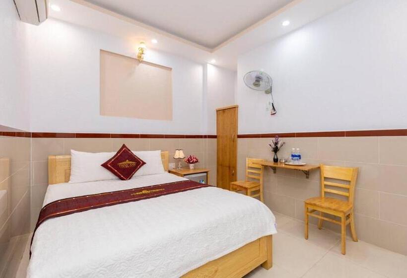 اتاق استاندارد, Thịnh Anh