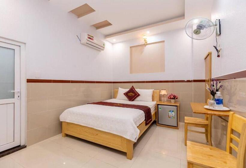 اتاق استاندارد, Thịnh Anh