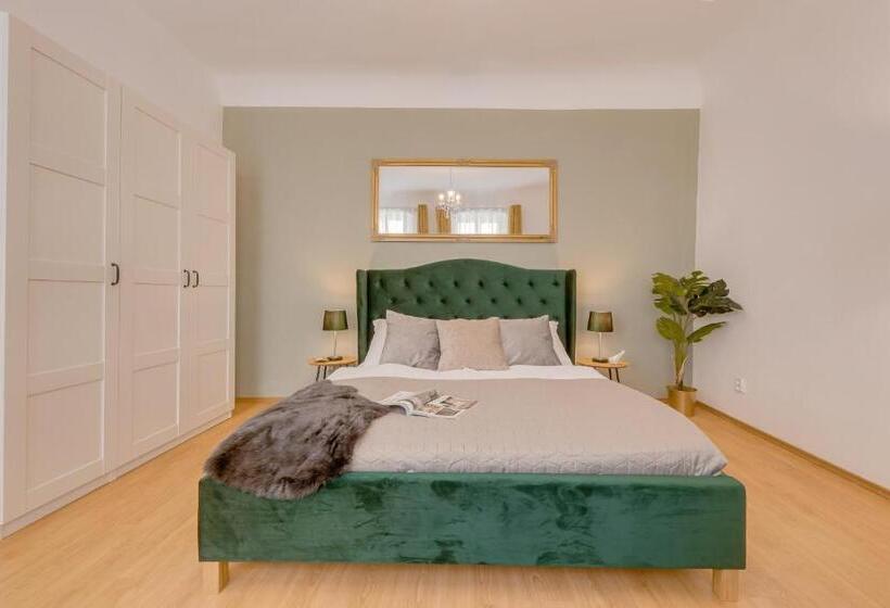 آپارتمان 1 خوابه, King´s Road Residence