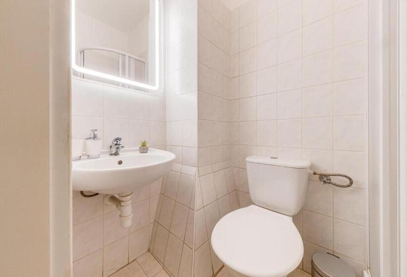 Quarto Economy Individual, King´s Road Residence