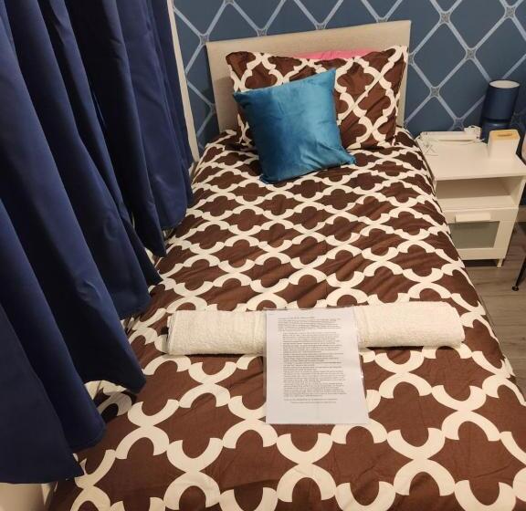 エコノミーシングルルーム, Gatwick Star Night Stay   Gatwick