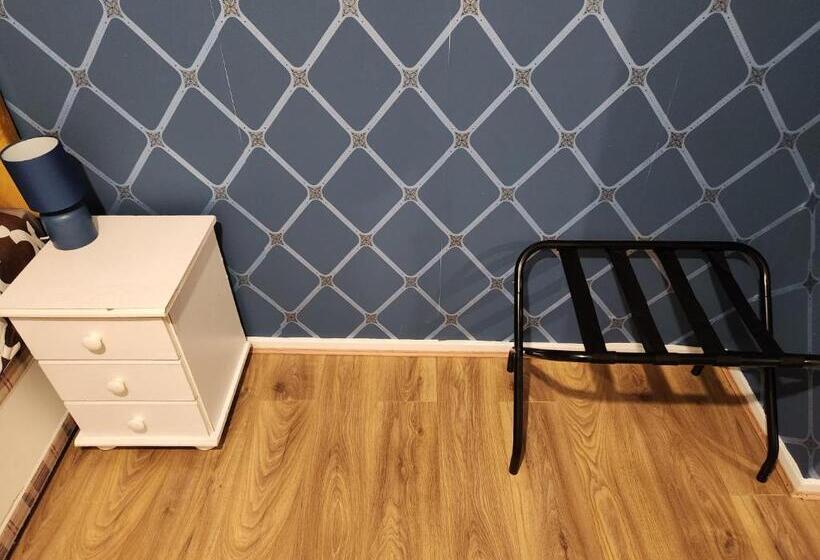 シングルデラックスルーム, Gatwick Star Night Stay   Gatwick