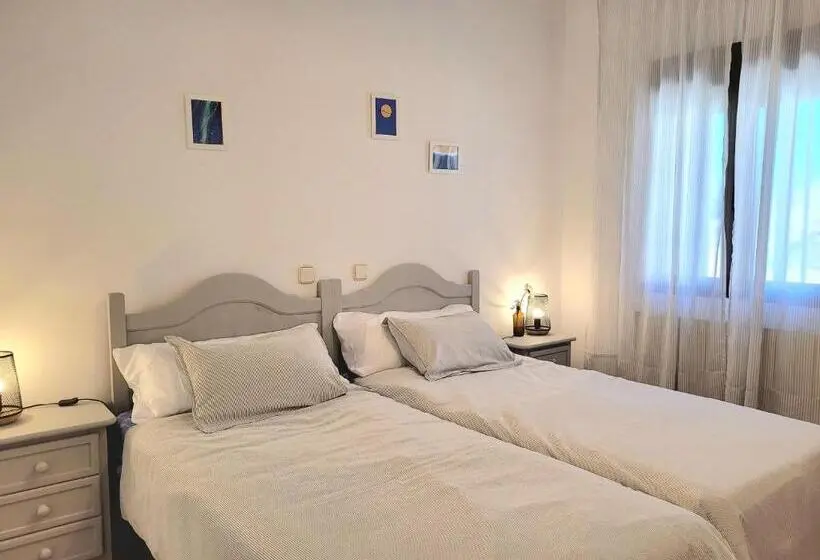スタンダードルーム, Hostel Villanueva