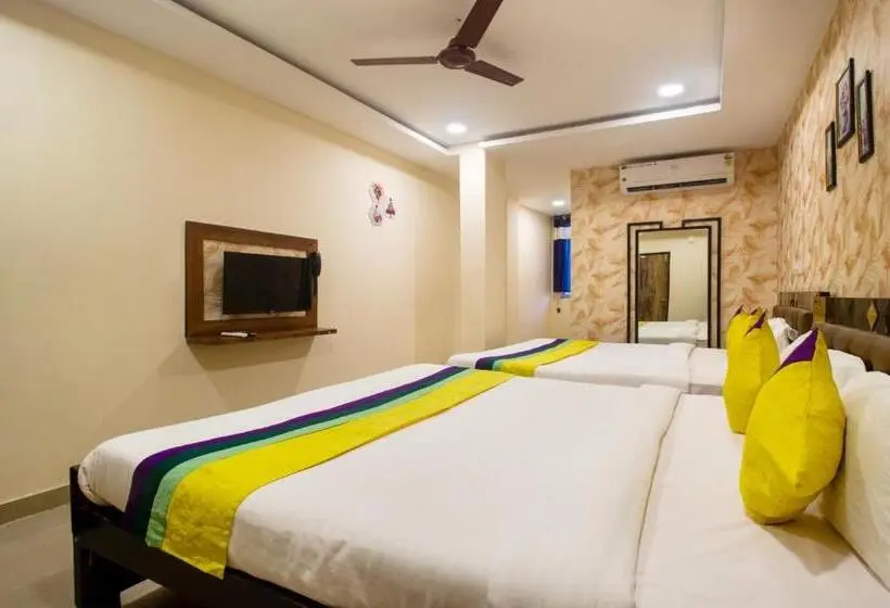 スーペリアールーム, Fabhotel Yogeshwara Grand